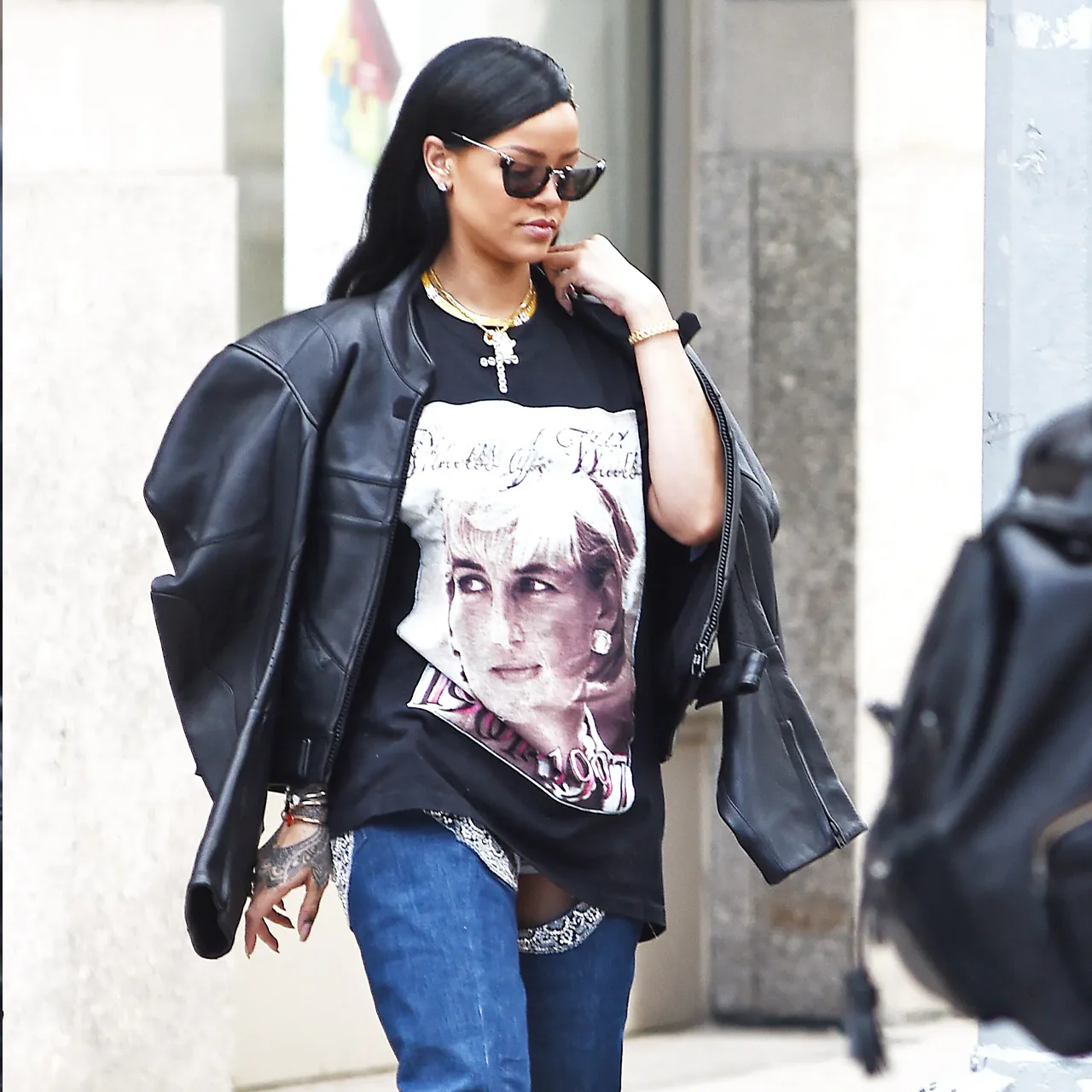 1997 Diana Princess Of Wales Grail Washed Black Rap T-Shirt - Image 3