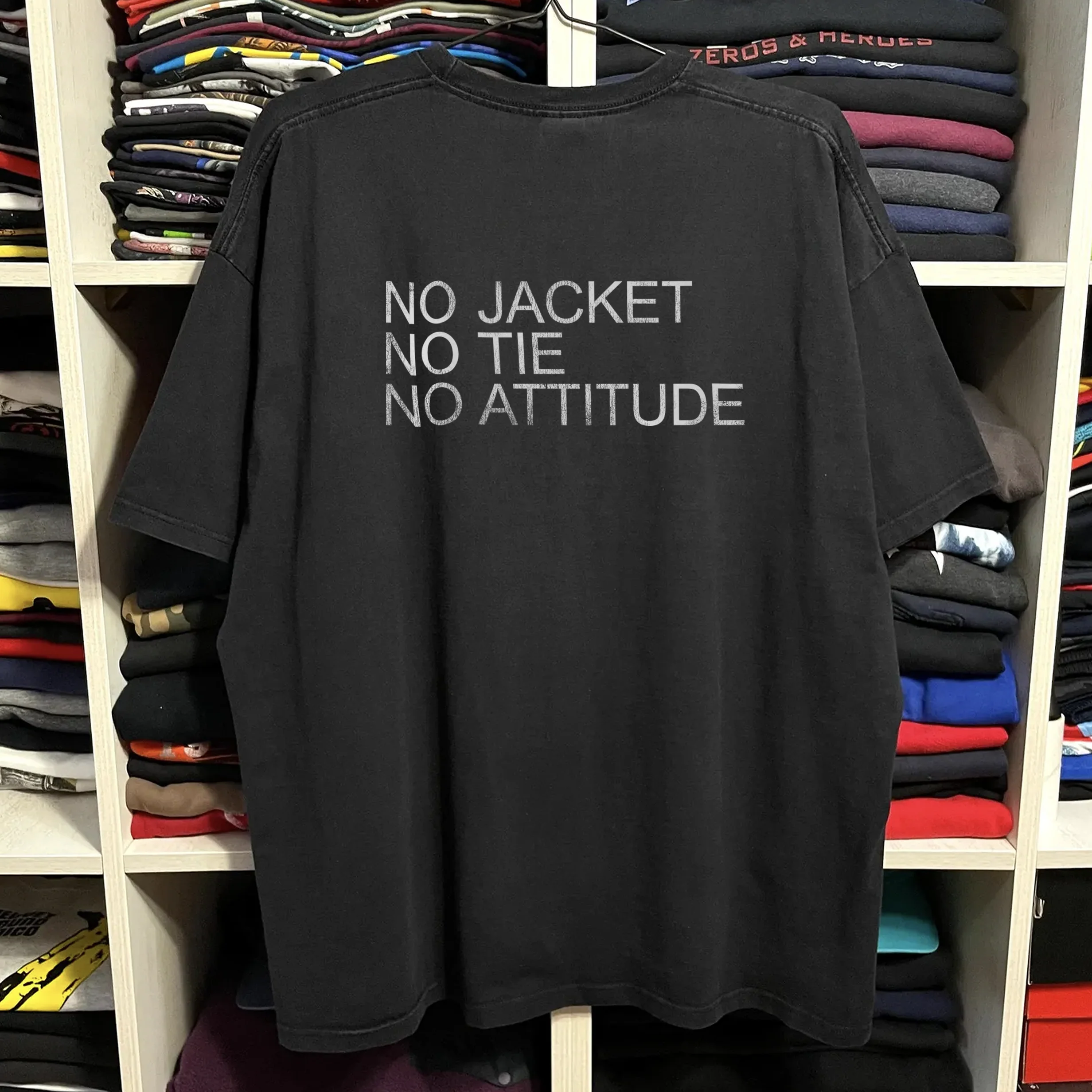 90s The Mark Hotel New York City Washed Black Tee - Image 2